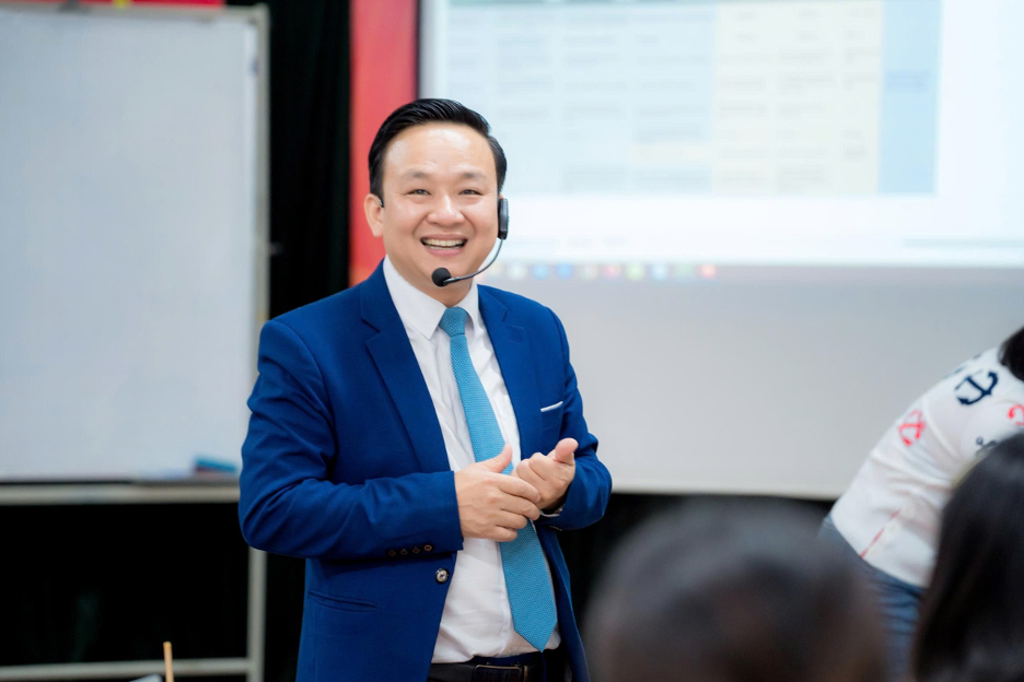 Tin Nóng ! Chuyên gia Phạm Tô Hoài hợp tác, đồng hành cùng khách hàng Thai Thu Marketing